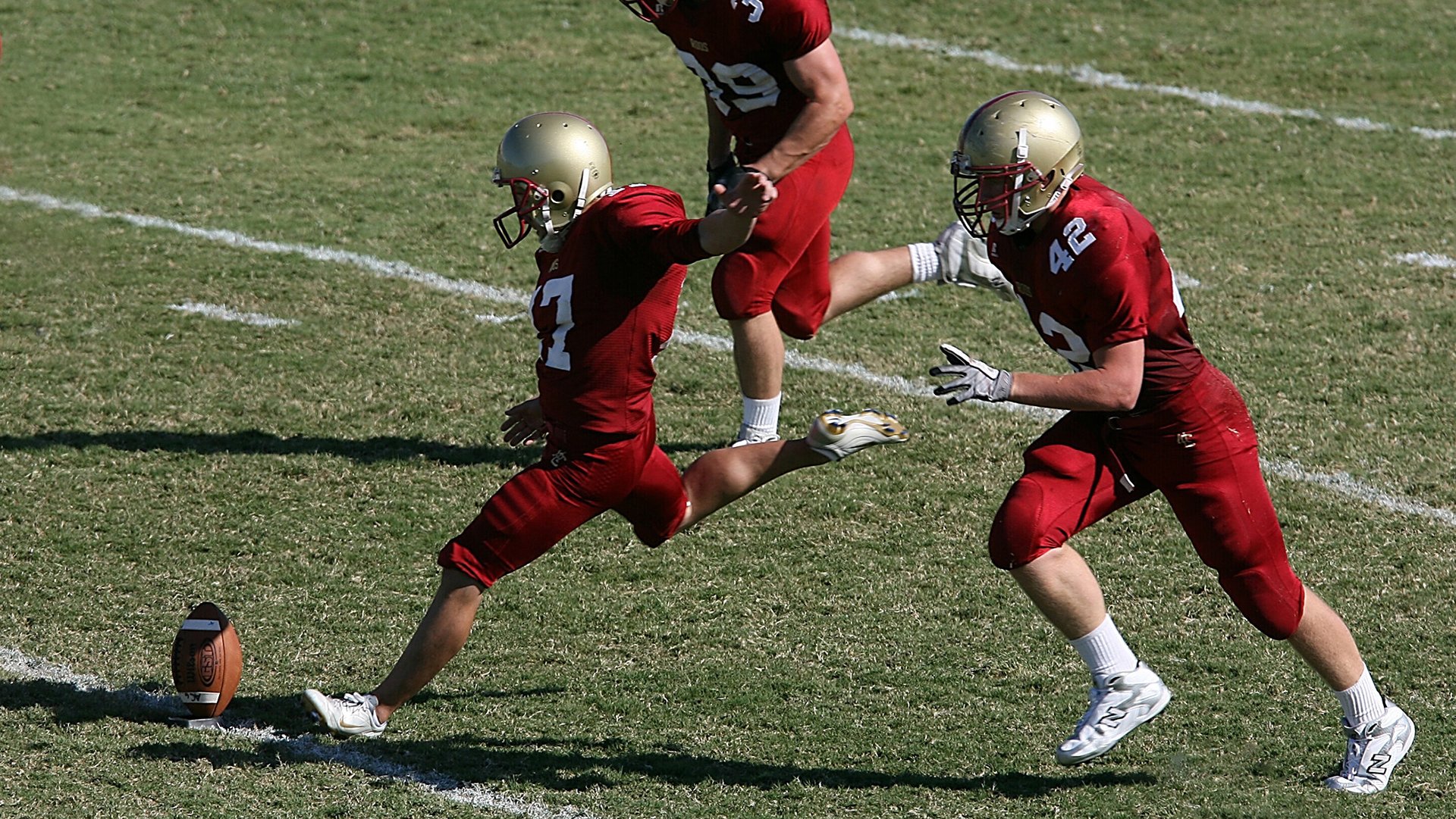 乐鱼体育app官网-“新加坡泳池热战！游泳与水上芭蕾让观众大呼过瘾”